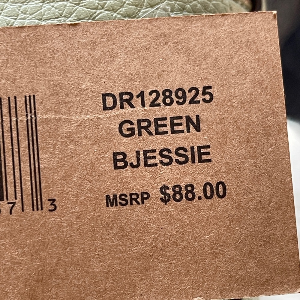 STEVE MADDEN BJessie Crossbody Bag In Green - Picture 7 of 12